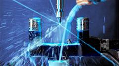 NC4+ Blue – prvi industrijski sistem za nastavljanje orodij z modro lasersko svetlobo